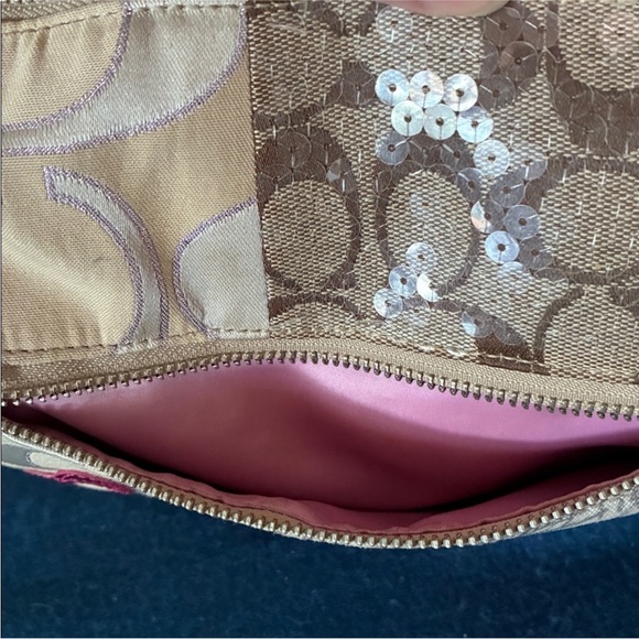 Coach Poppy Patchwork Swing Hobo Limited Edition EUC - Picture 10 of 10